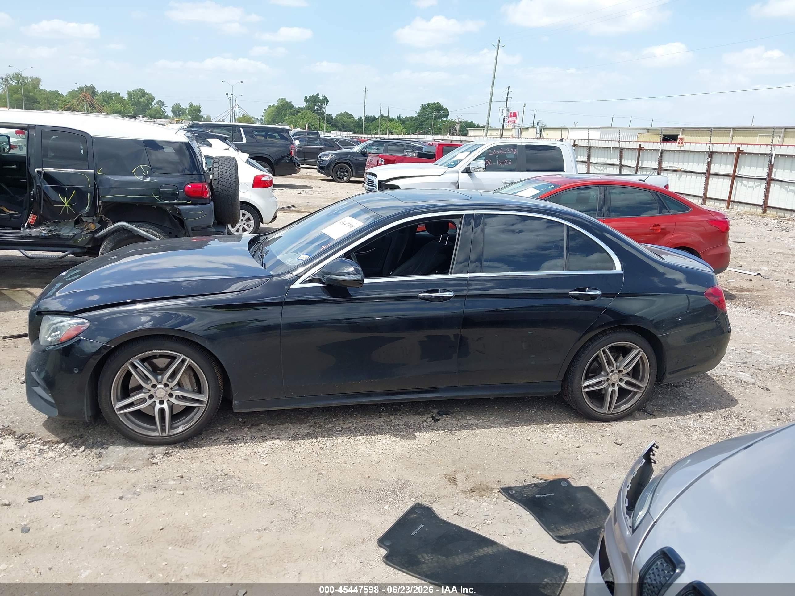 2017 MERCEDES-BENZ E 300 E300