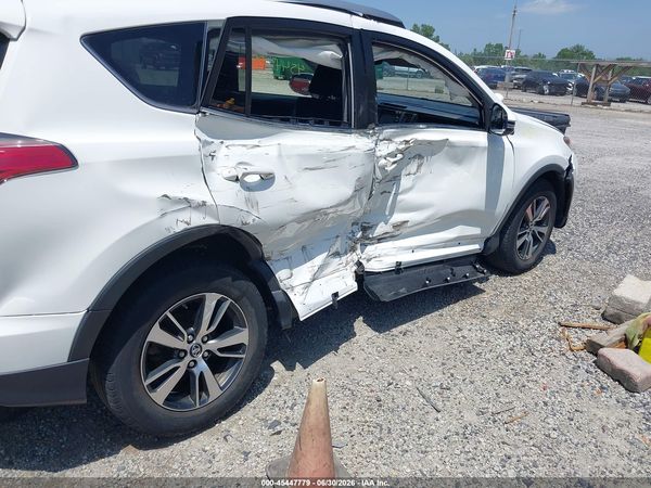 2018 TOYOTA RAV4 XLE