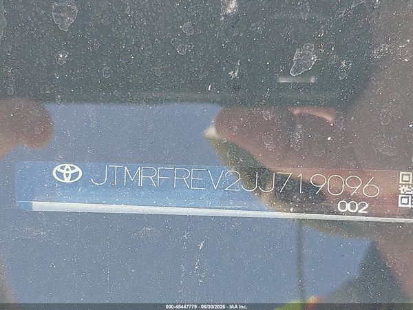 2018 TOYOTA RAV4 XLE