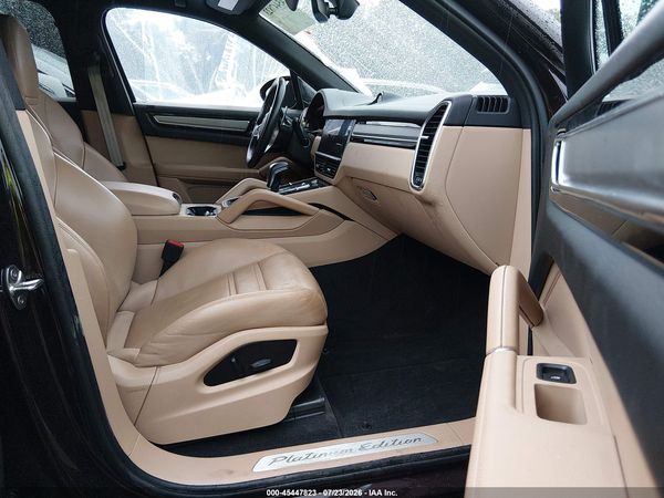 2023 PORSCHE CAYENNE PLATINUM EDITION