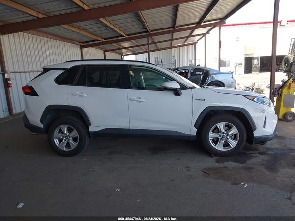 2020 TOYOTA RAV4 HYBRID XLE