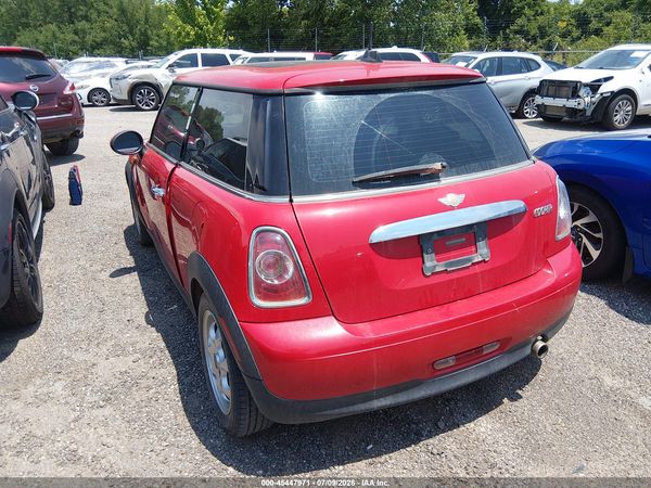 2013 MINI HARDTOP COOPER