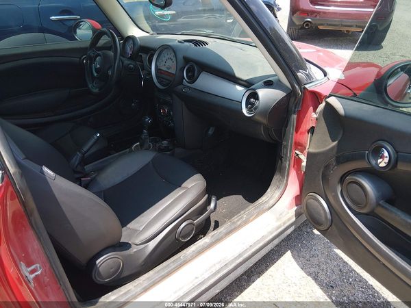 2013 MINI HARDTOP COOPER