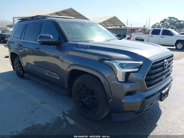 2024 TOYOTA SEQUOIA SR5