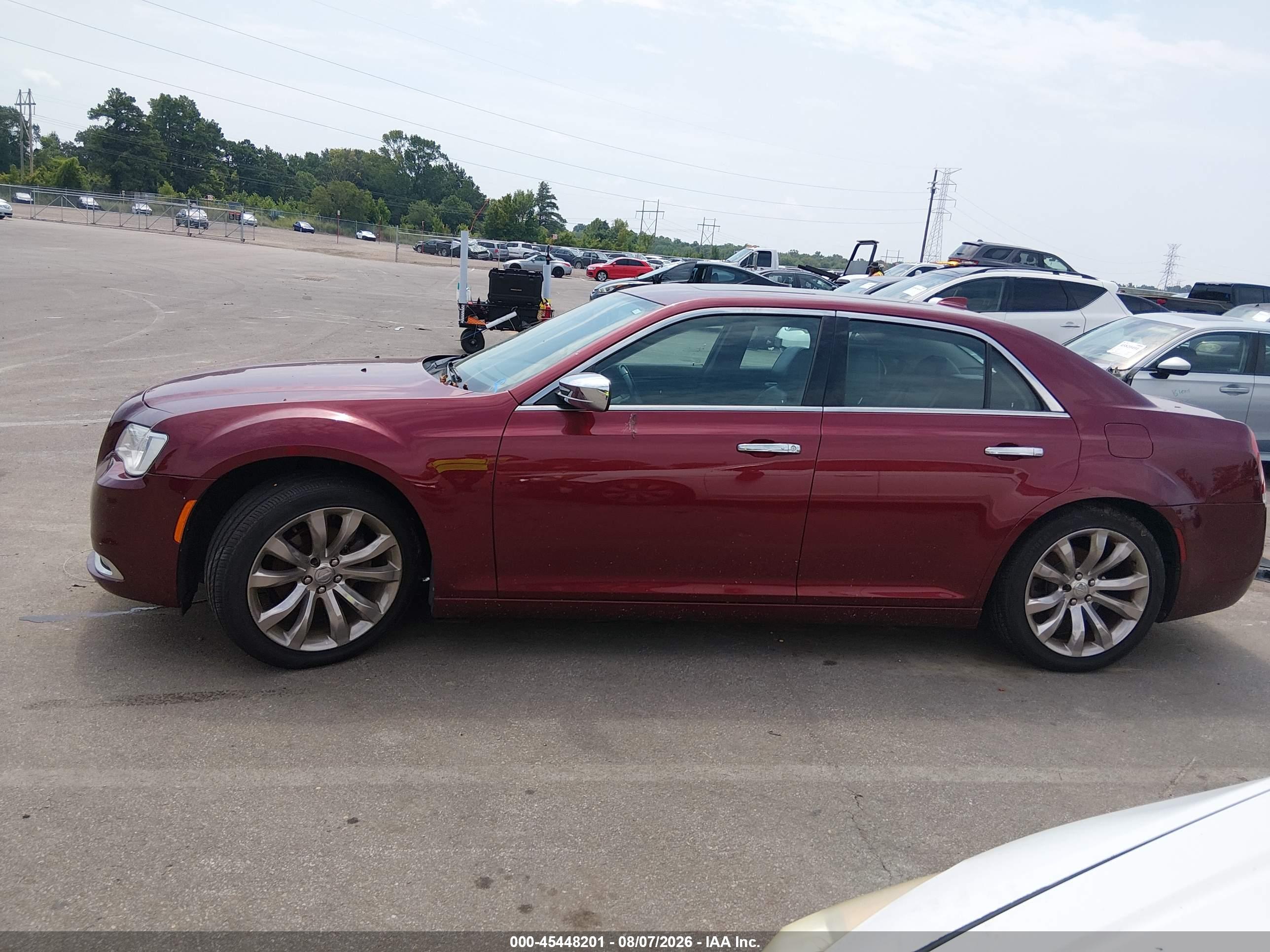 2019 CHRYSLER 300 LIMITED