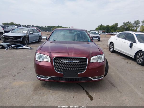 2019 CHRYSLER 300 LIMITED