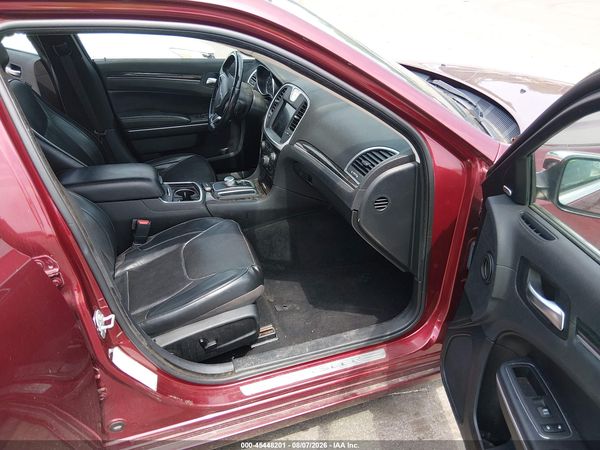 2019 CHRYSLER 300 LIMITED
