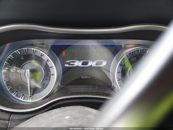 2019 CHRYSLER 300 LIMITED