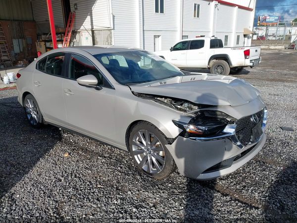 2022 MAZDA MAZDA3 SELECT