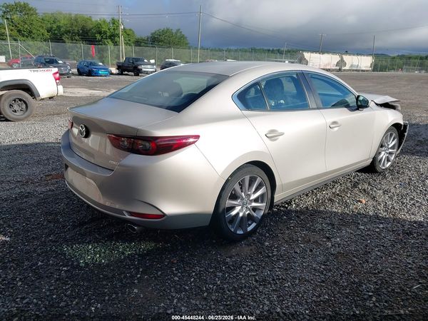 2022 MAZDA MAZDA3 SELECT