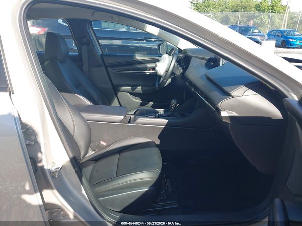 2022 MAZDA MAZDA3 SELECT