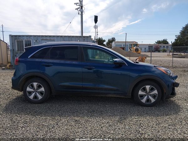 2020 KIA NIRO LX