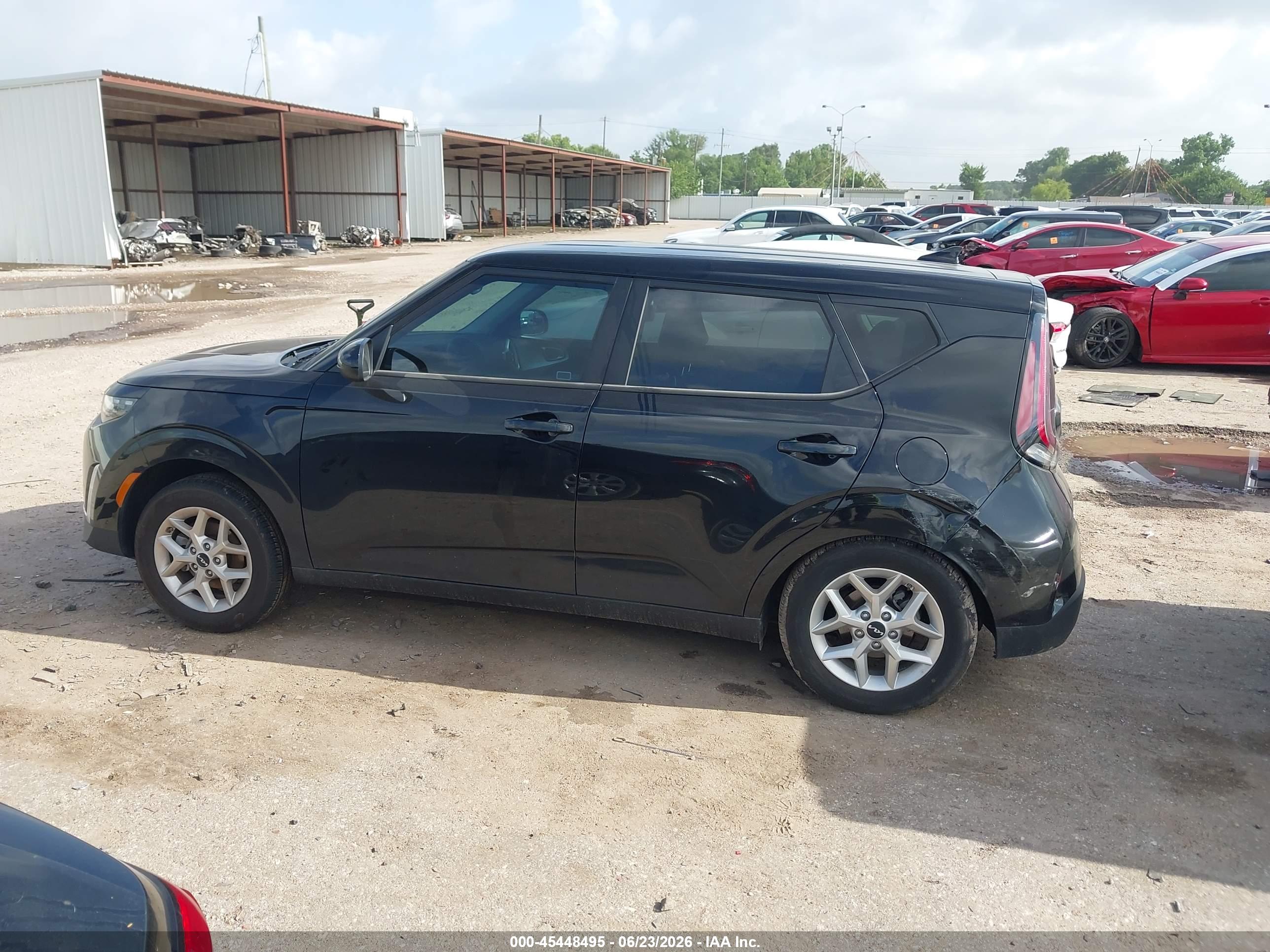 2025 KIA SOUL LX
