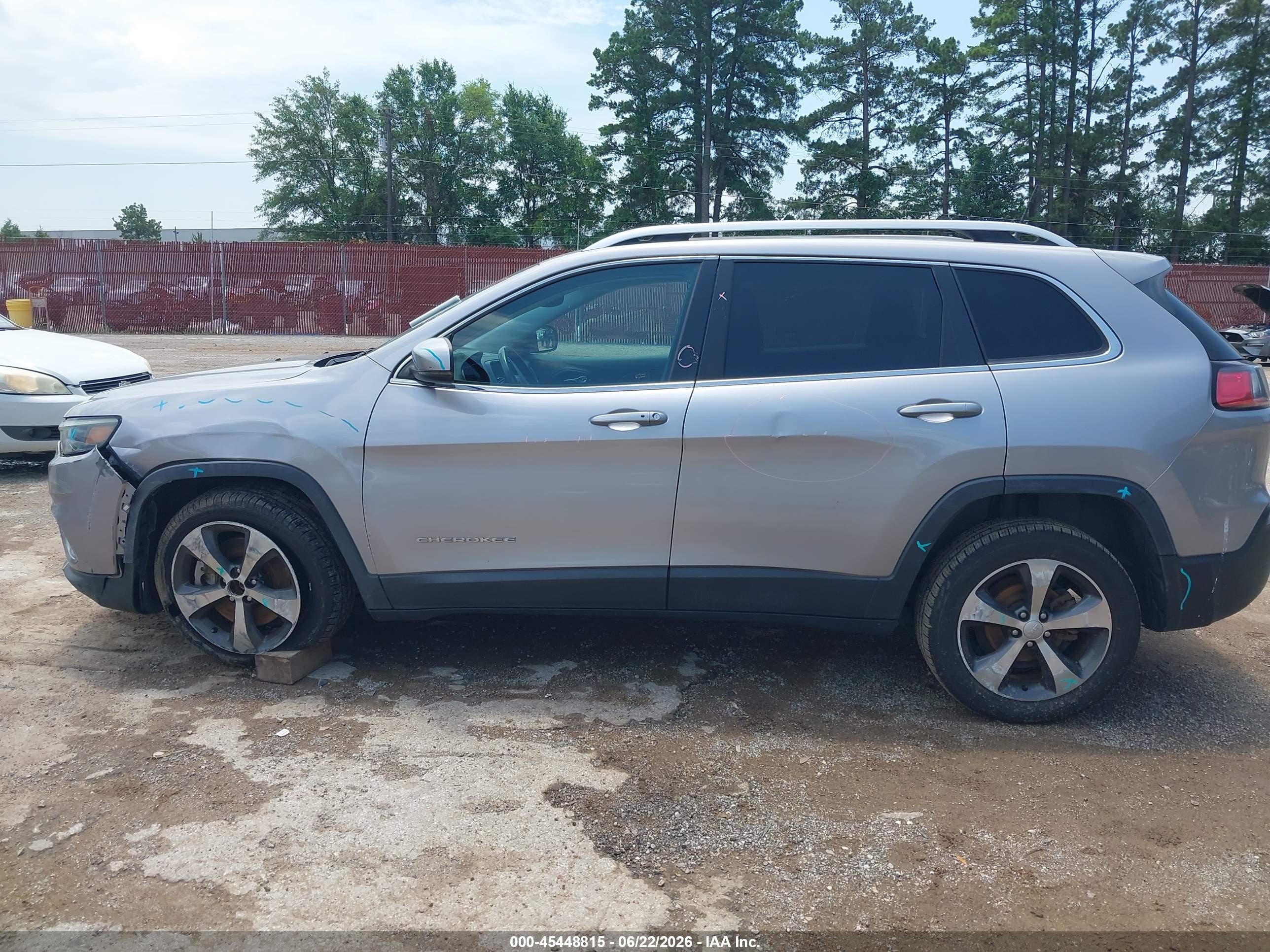2019 JEEP CHEROKEE LIMITED FWD