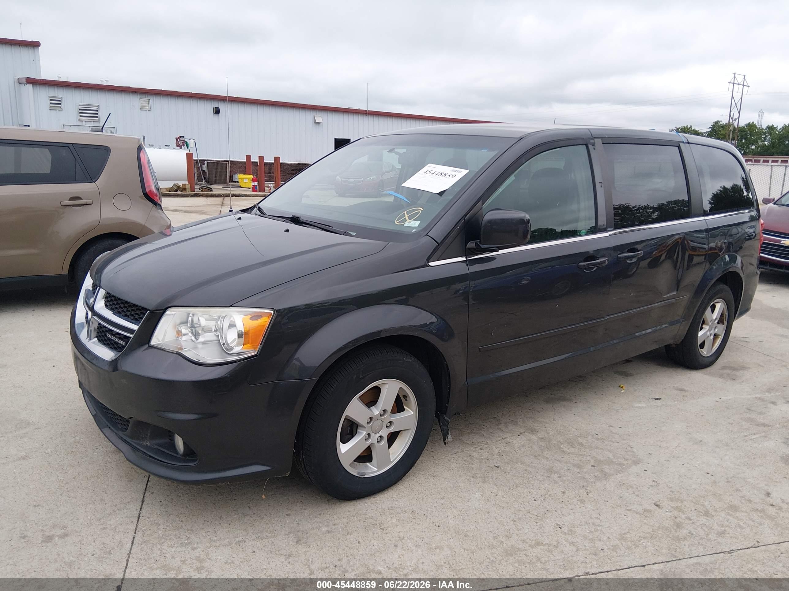 2012 DODGE GRAND CARAVAN CREW — I2