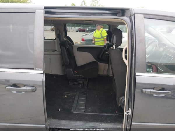 2012 DODGE GRAND CARAVAN CREW — I8