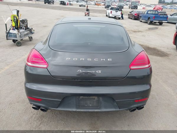 2014 PORSCHE PANAMERA 4S