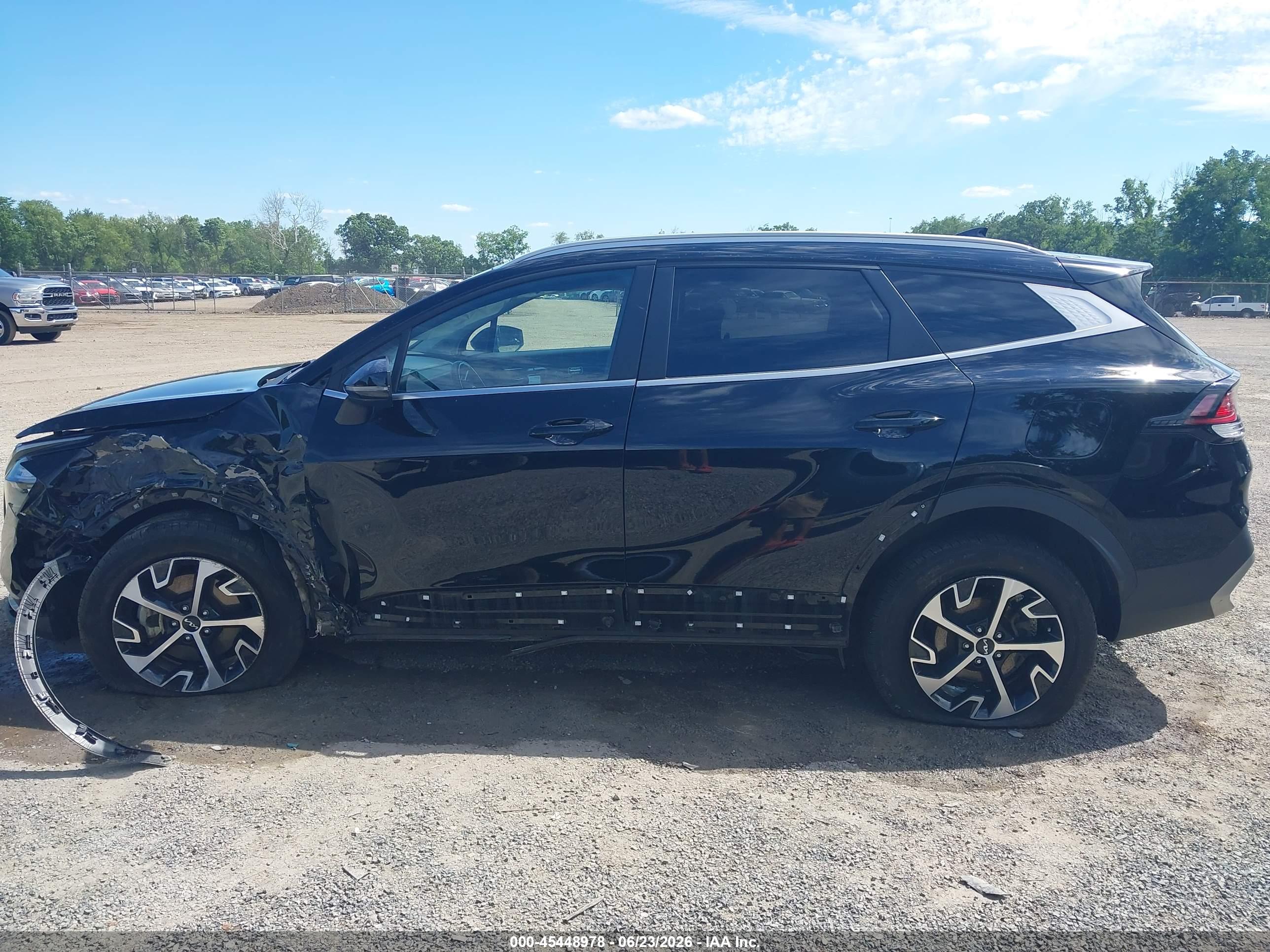 2023 KIA SPORTAGE EX