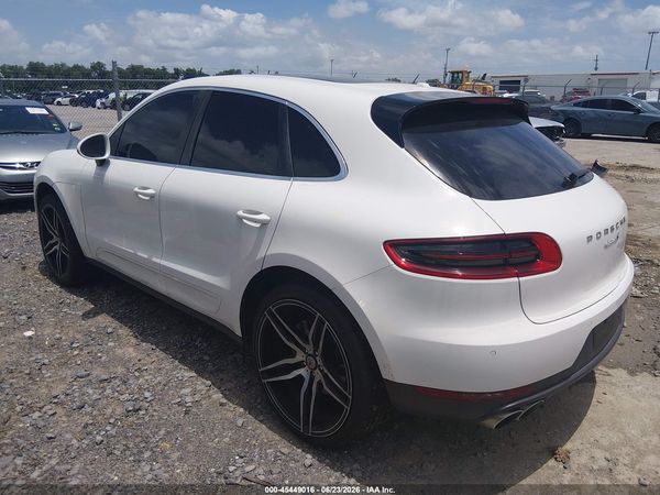 2015 PORSCHE MACAN S