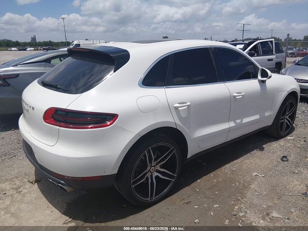 2015 PORSCHE MACAN S