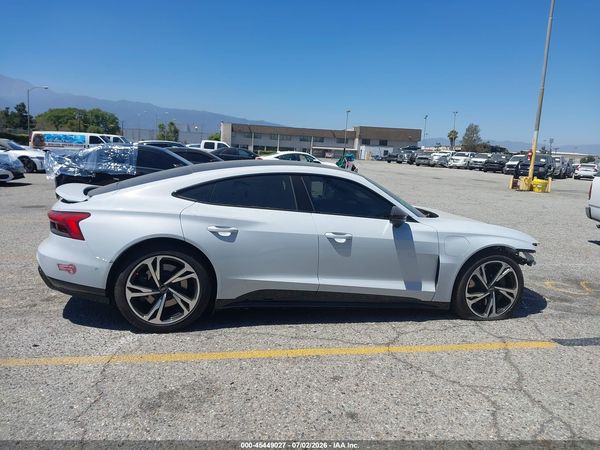 2024 AUDI E-TRON GT PRESTIGE QUATTRO
