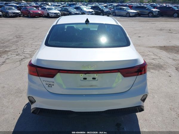 2024 KIA FORTE LXS