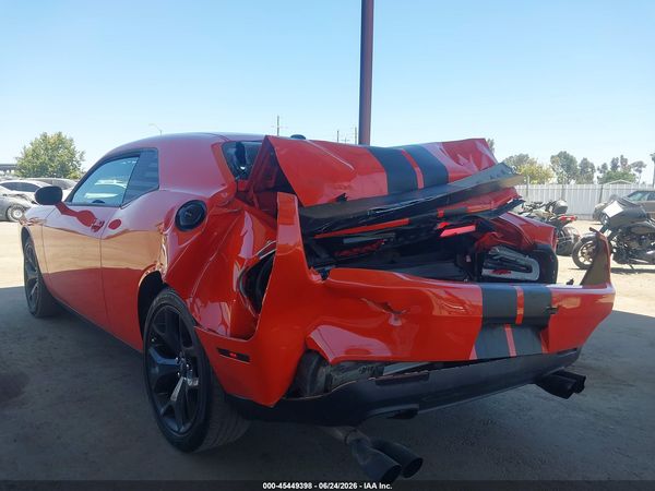 2020 DODGE CHALLENGER SXT
