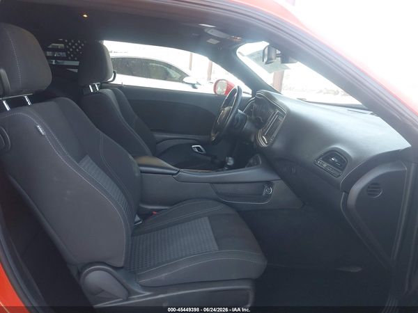 2020 DODGE CHALLENGER SXT