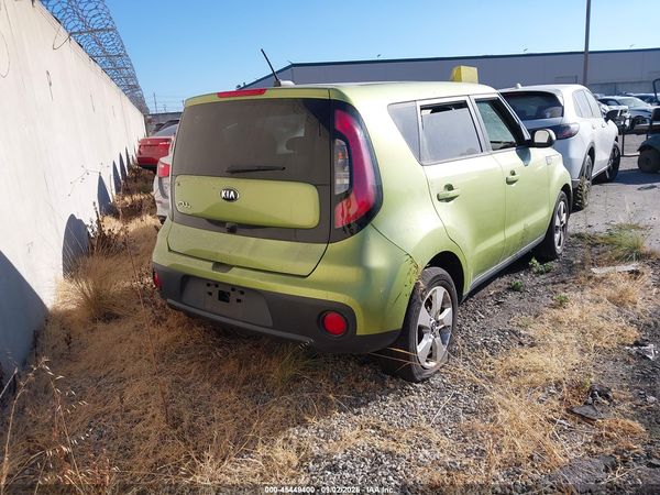 2019 KIA SOUL Base
