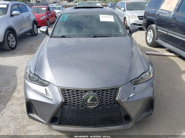 2018 LEXUS IS 300