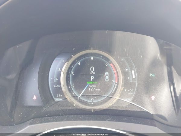 2018 LEXUS IS 300