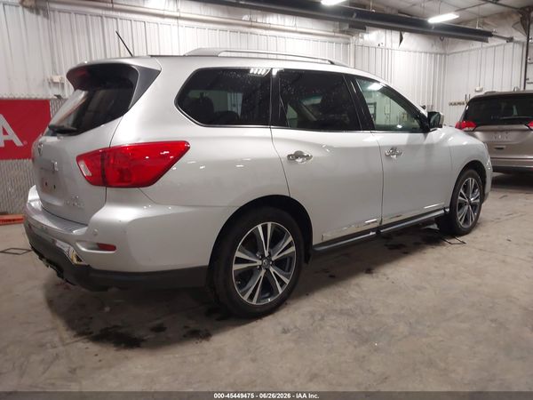 2018 NISSAN PATHFINDER PLATINUM — I4