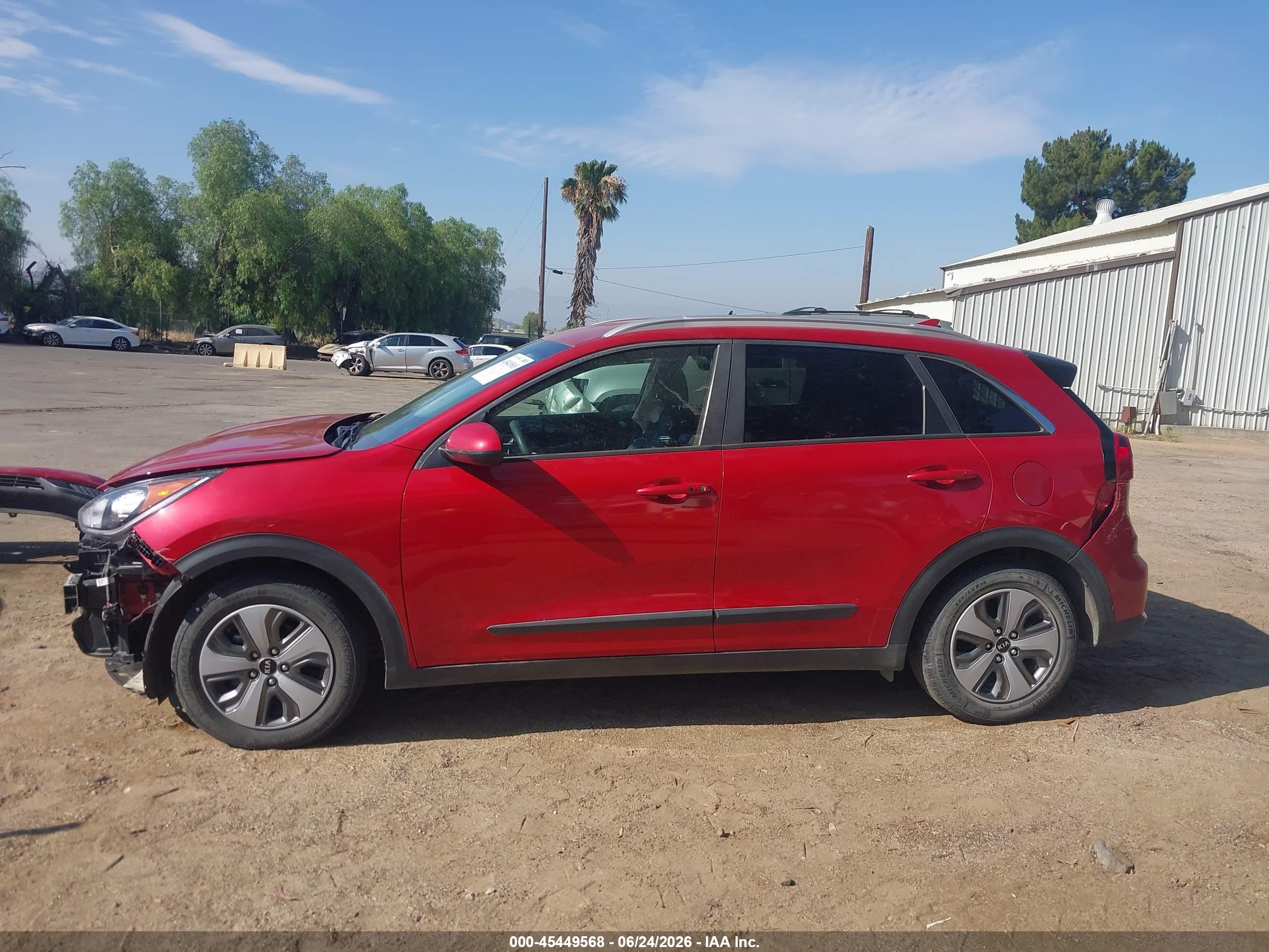 2019 KIA NIRO LX