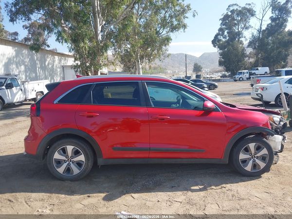 2019 KIA NIRO LX