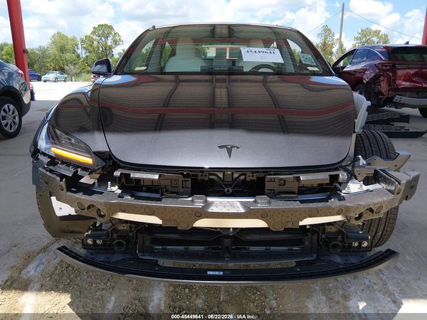 2026 TESLA MODEL 3