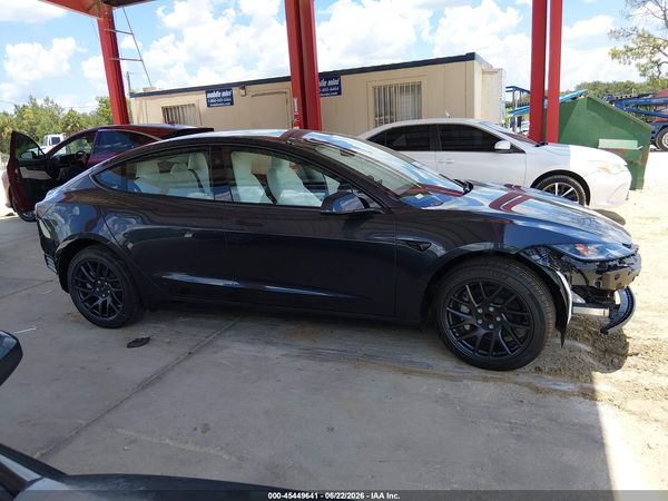 2026 TESLA MODEL 3