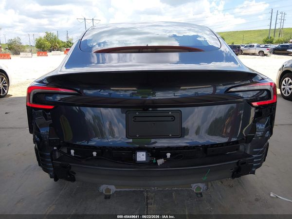 2026 TESLA MODEL 3
