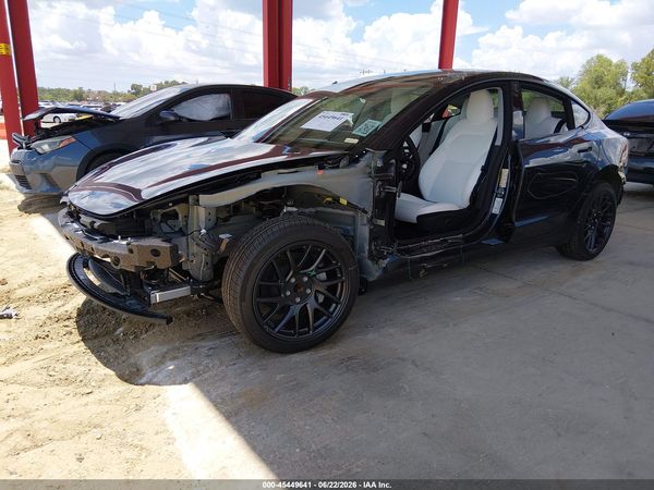 2026 TESLA MODEL 3
