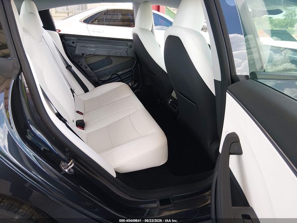 2026 TESLA MODEL 3