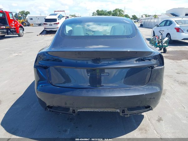 2026 TESLA MODEL 3