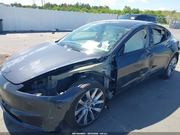 2026 TESLA MODEL 3