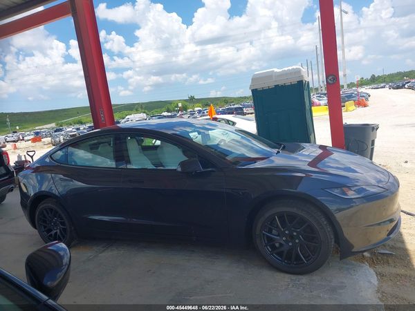 2026 TESLA MODEL 3