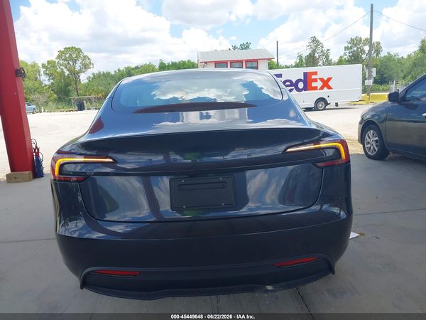 2026 TESLA MODEL 3