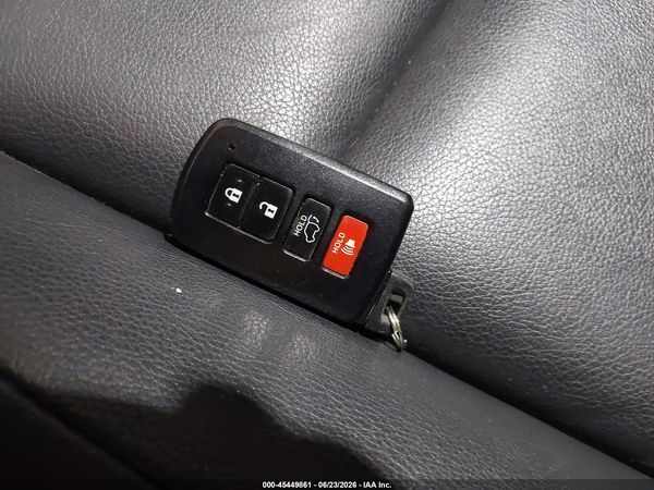 2016 TOYOTA RAV4 HYBRID LIMITED