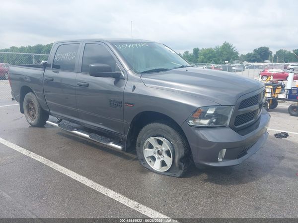 2019 RAM 1500 CLASSIC EXPRESS  4X4 5'7 BOX