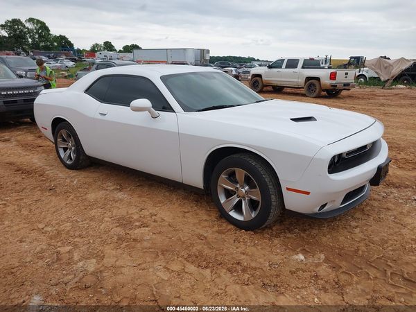 2019 DODGE CHALLENGER SXT