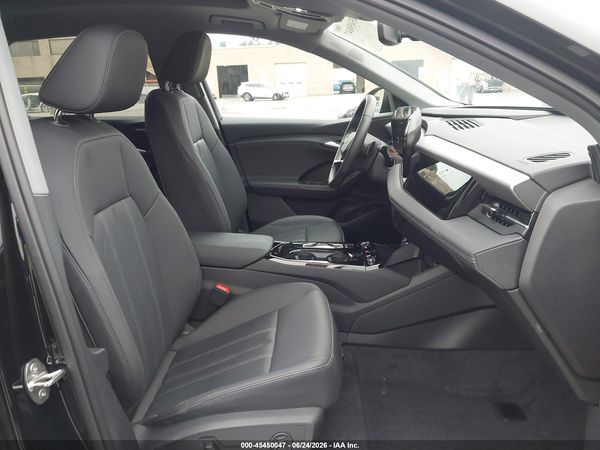 2025 AUDI Q6 E-TRON PREMIUM PLUS QUATTRO