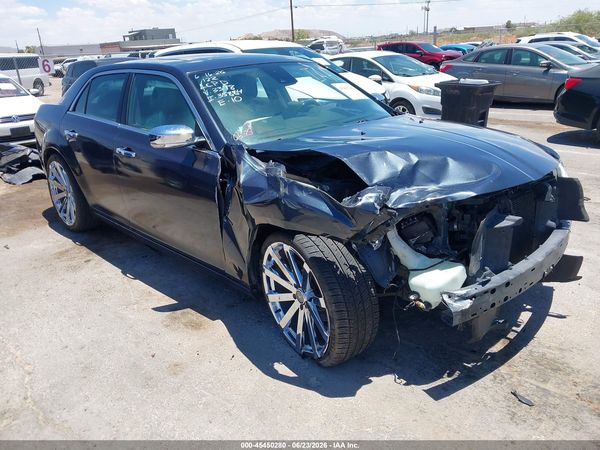 2018 CHRYSLER 300 LIMITED