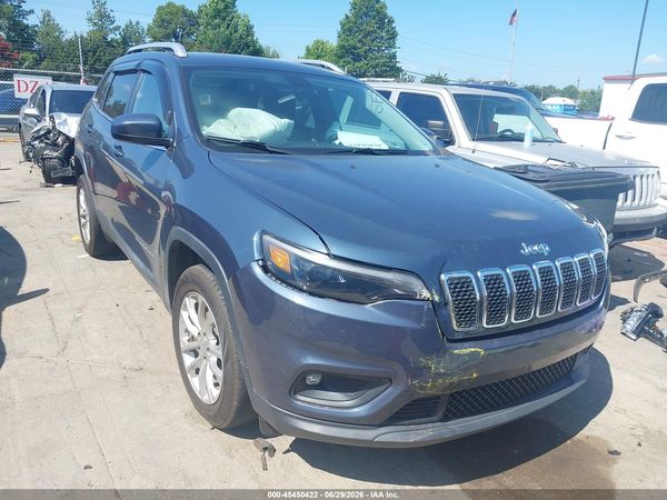 2019 JEEP CHEROKEE LATITUDE FWD