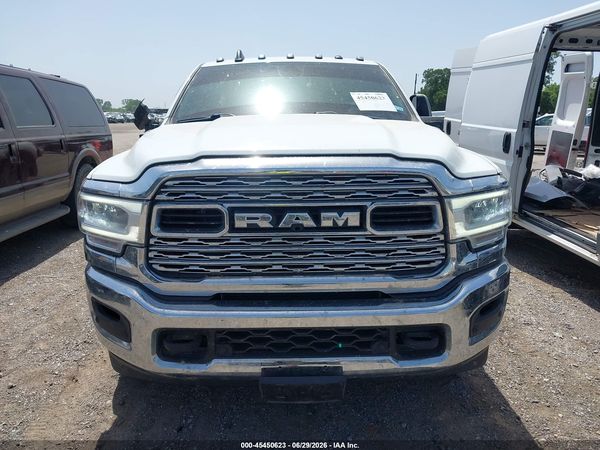 2024 RAM 3500 LARAMIE  4X4 8' BOX